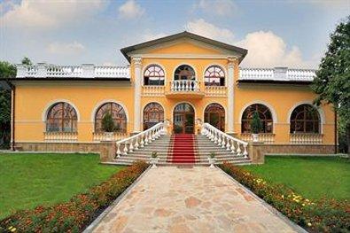 Royal Hotels And Spa Resorts Promenad تريسكافيتس المظهر الخارجي الصورة
